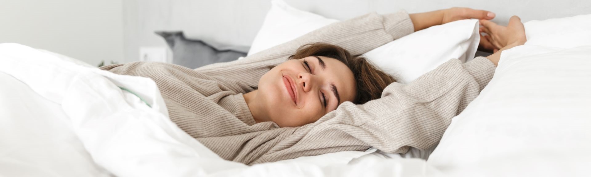 Łóżko do sypialni. Jak wybrać najbardziej komfortowy i funkcjonalny mebel?