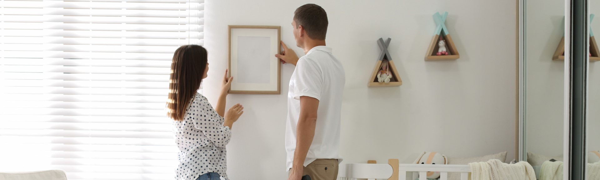 Jak urządzić kącik dla malucha, aby zadbać o jego potrzeby?