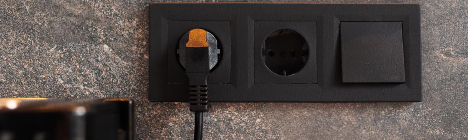 Jakie gniazdka i włączniki wybrać do mieszkania? Dopasuj najnowsze trendy do swoich czterech kątów